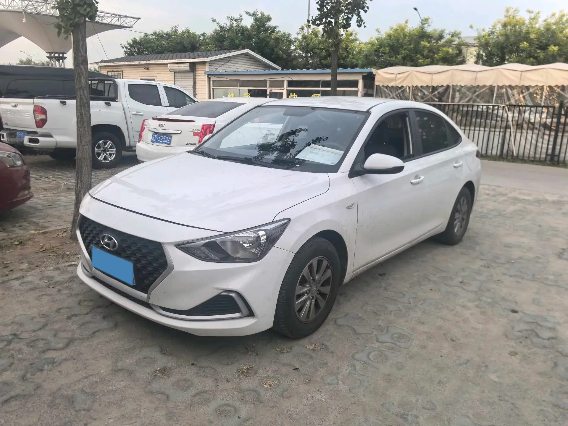 2017 HYUNDAI CELESTA view 1