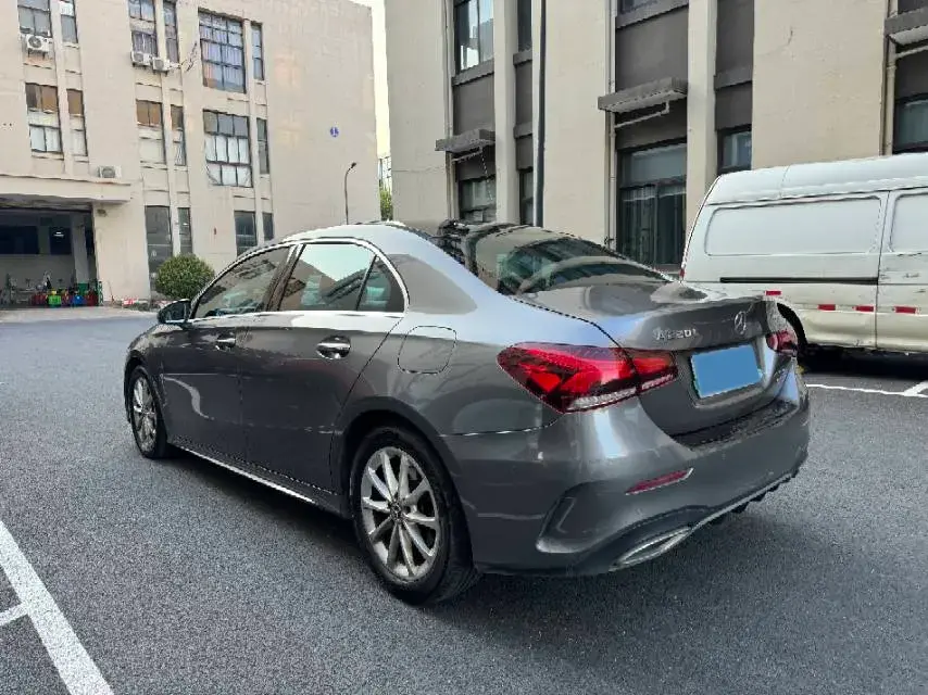 2021 MERCEDES-BENZ A thumbnail 4