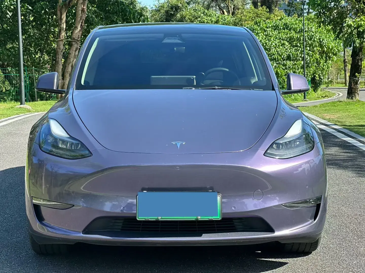 2021 TESLA MODEL thumbnail 2