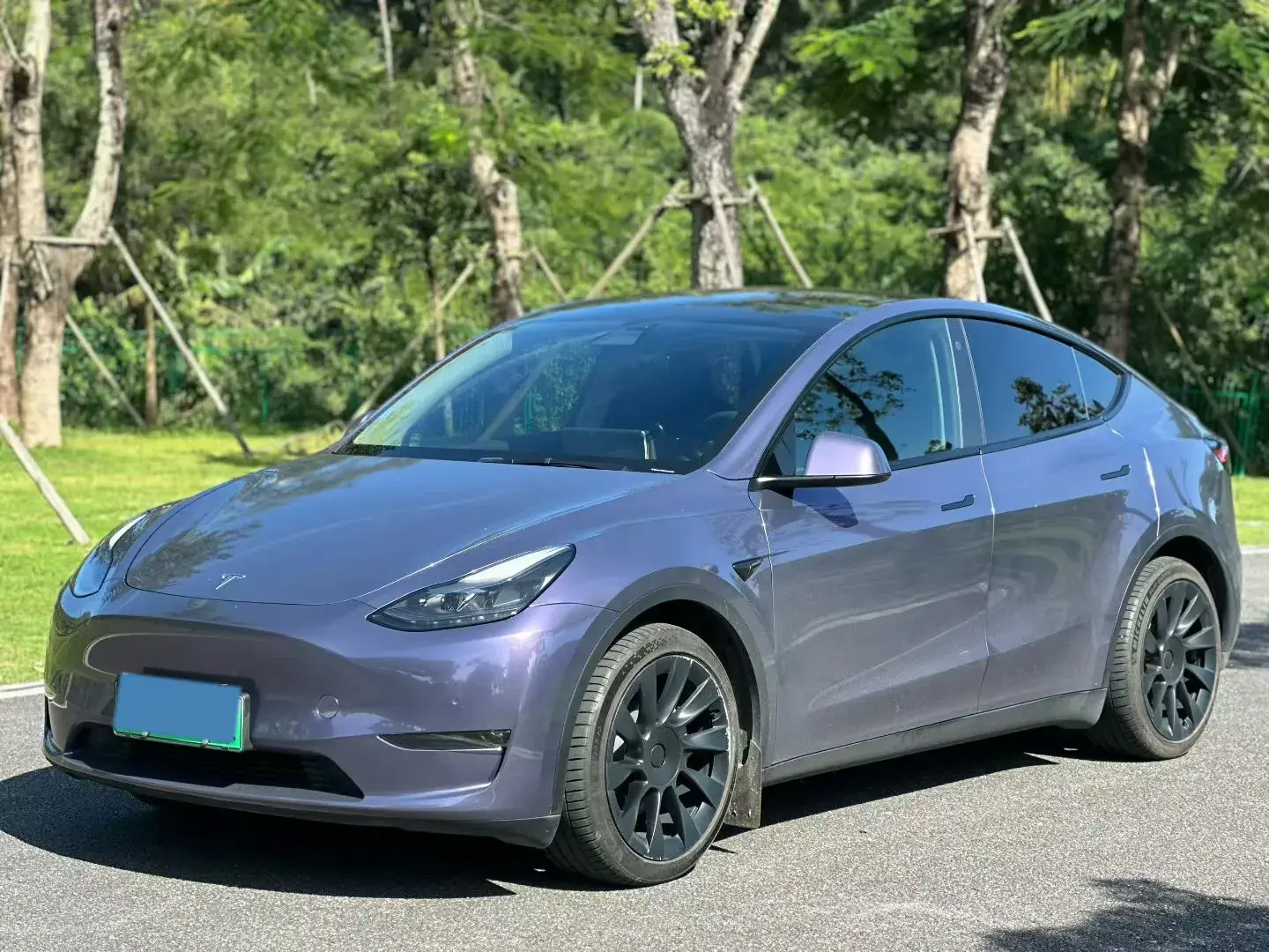 2021 TESLA MODEL view 1