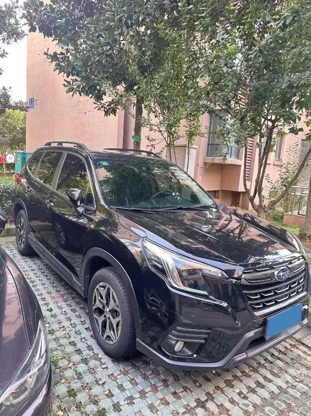 2021 SUBARU FORESTER thumbnail 2