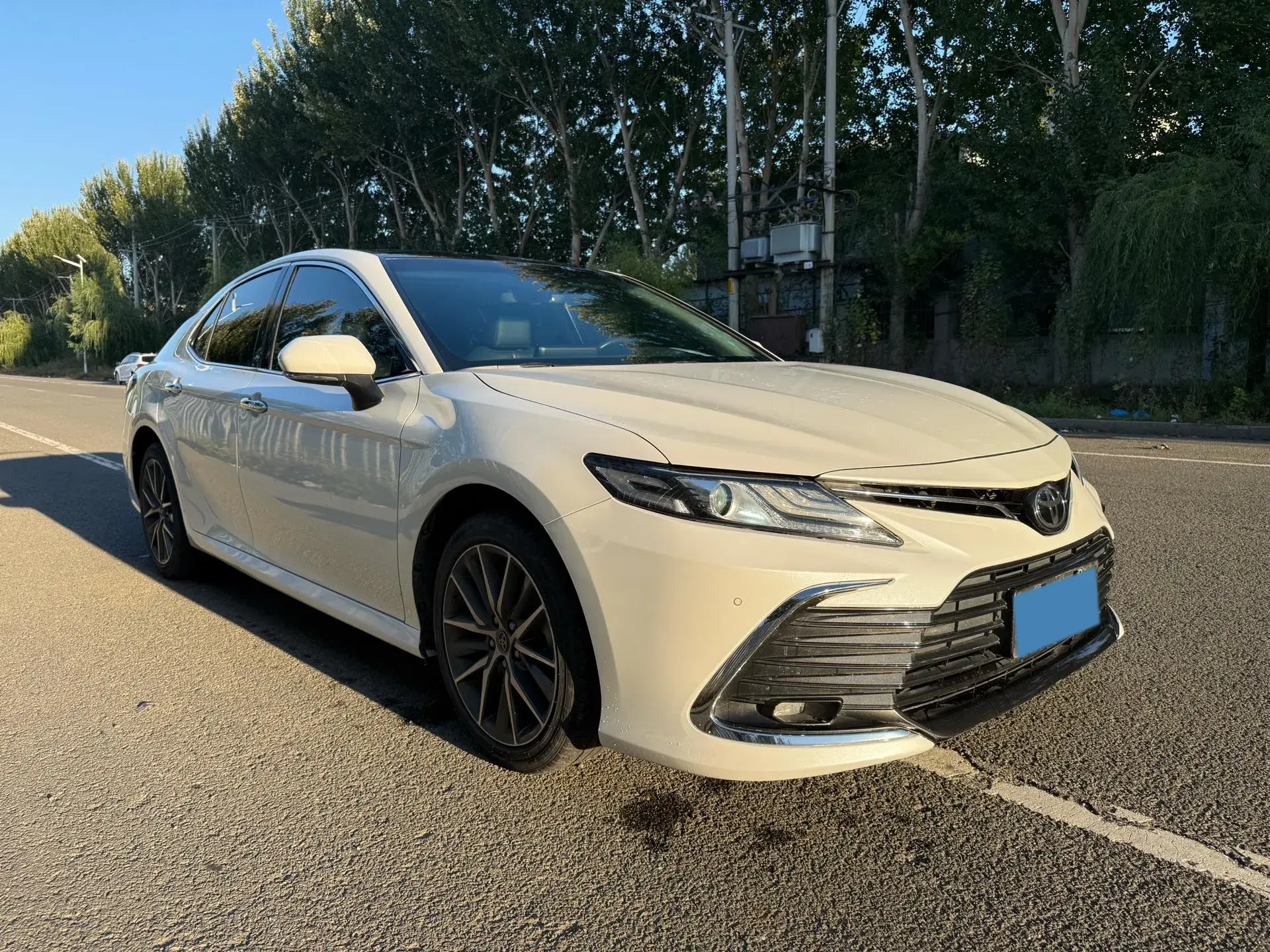 2021 TOYOTA CAMRY thumbnail 3