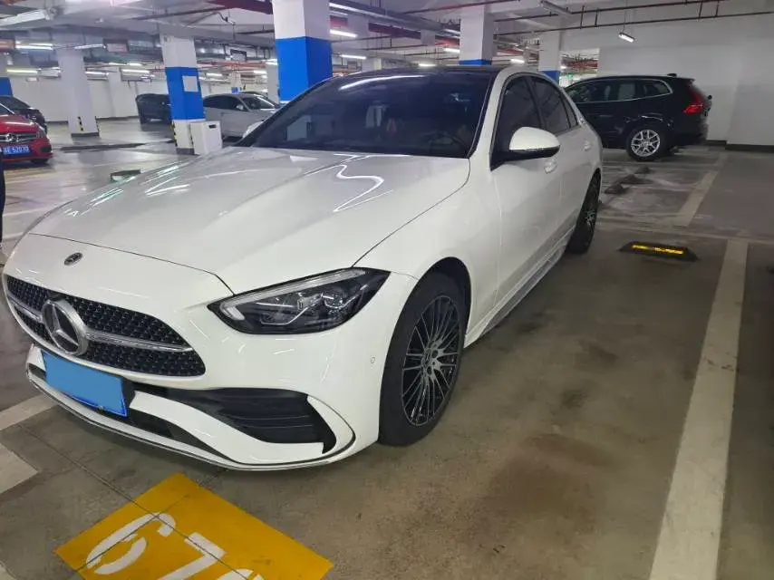 2023 MERCEDES-BENZ C view 1
