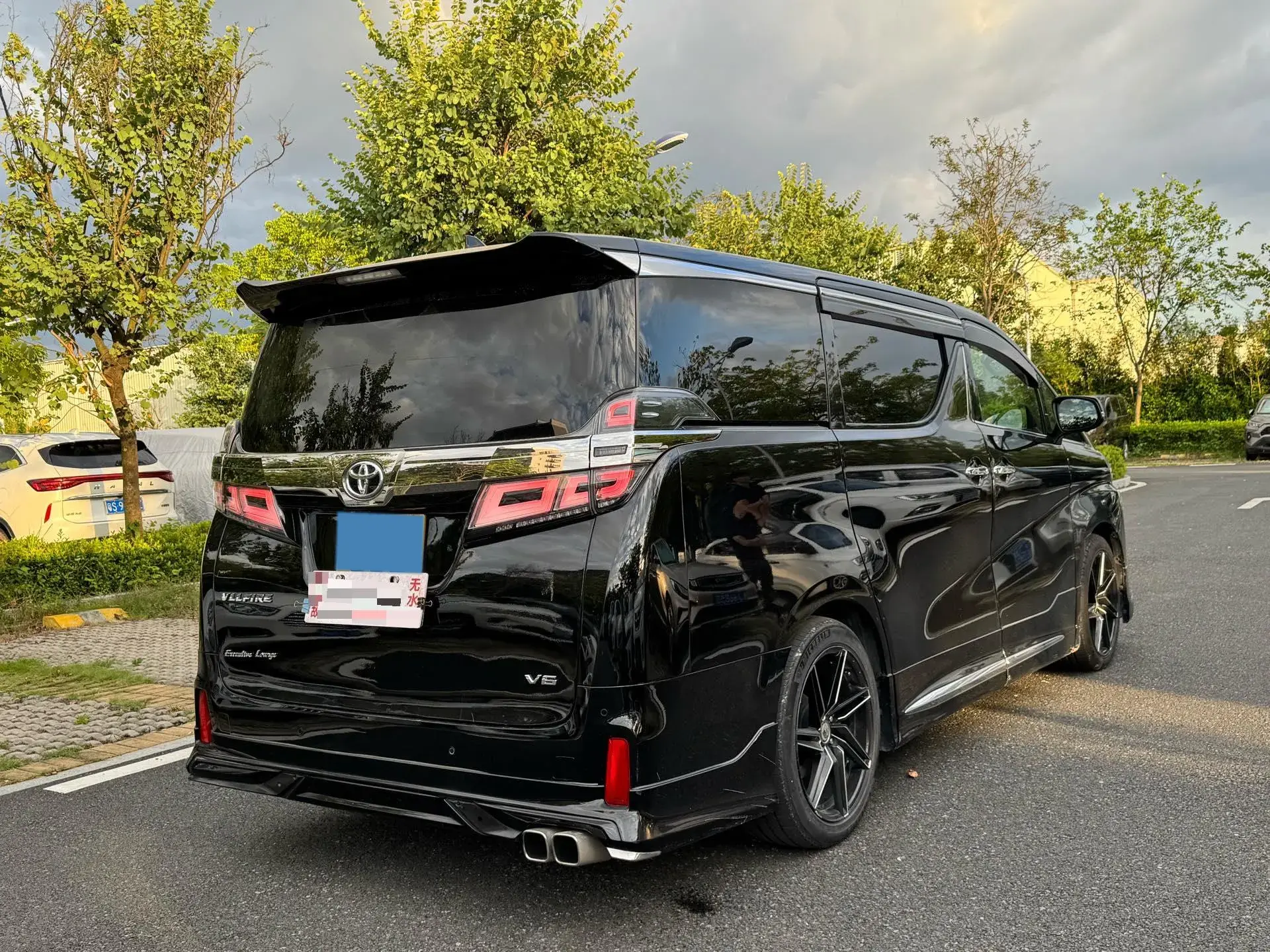 2023 TOYOTA ALPHARD thumbnail 4