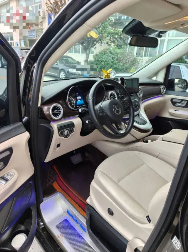 2021 MERCEDES-BENZ V thumbnail 2