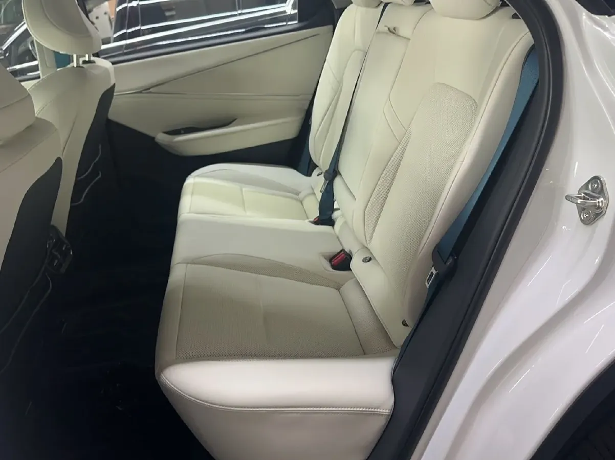 2025 Toyota bZ5 BEV,autocango,china used car exporter,china ev exporter,chinese used car exporter,chinese used ev exporter