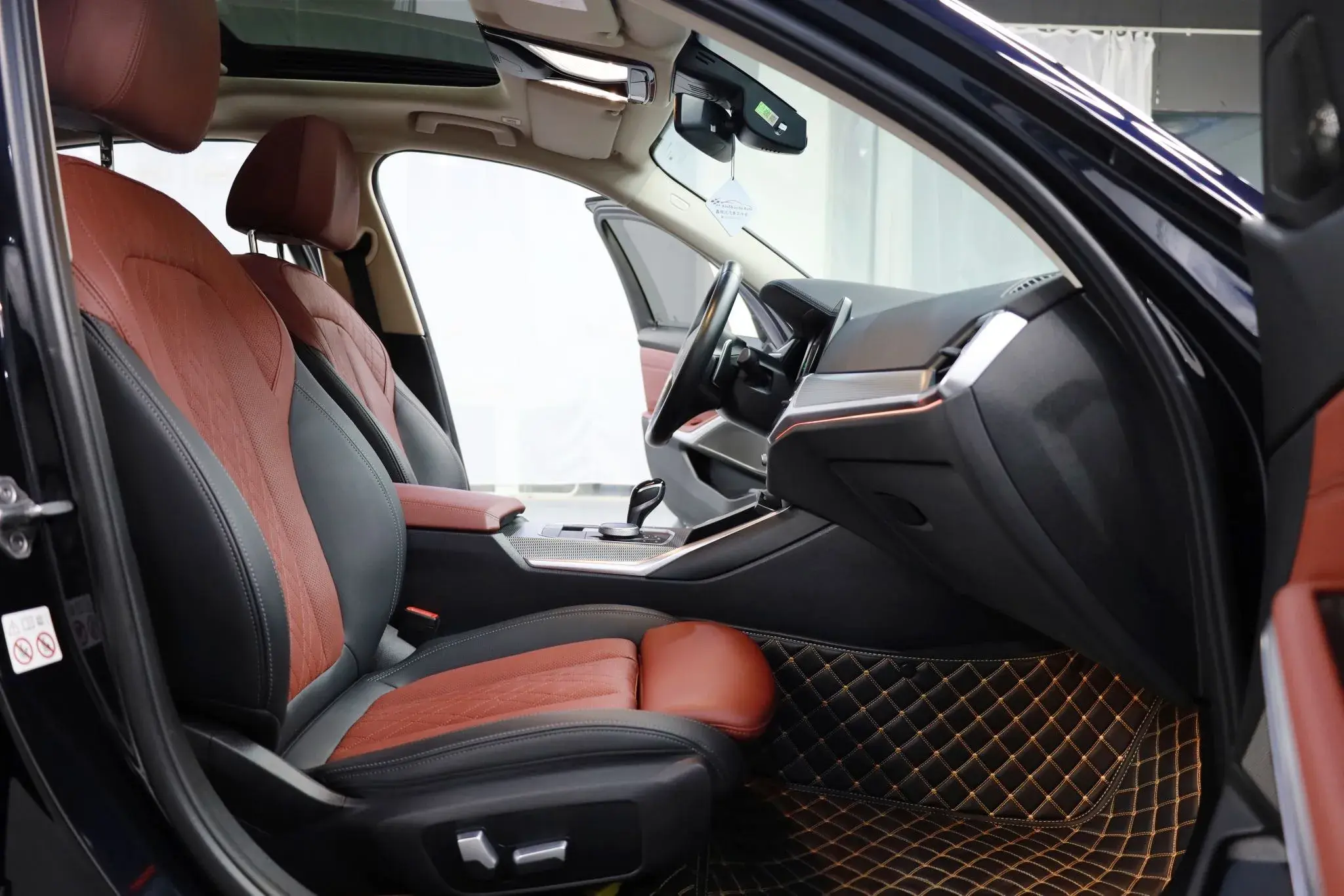 2022 BMW 3 thumbnail 3