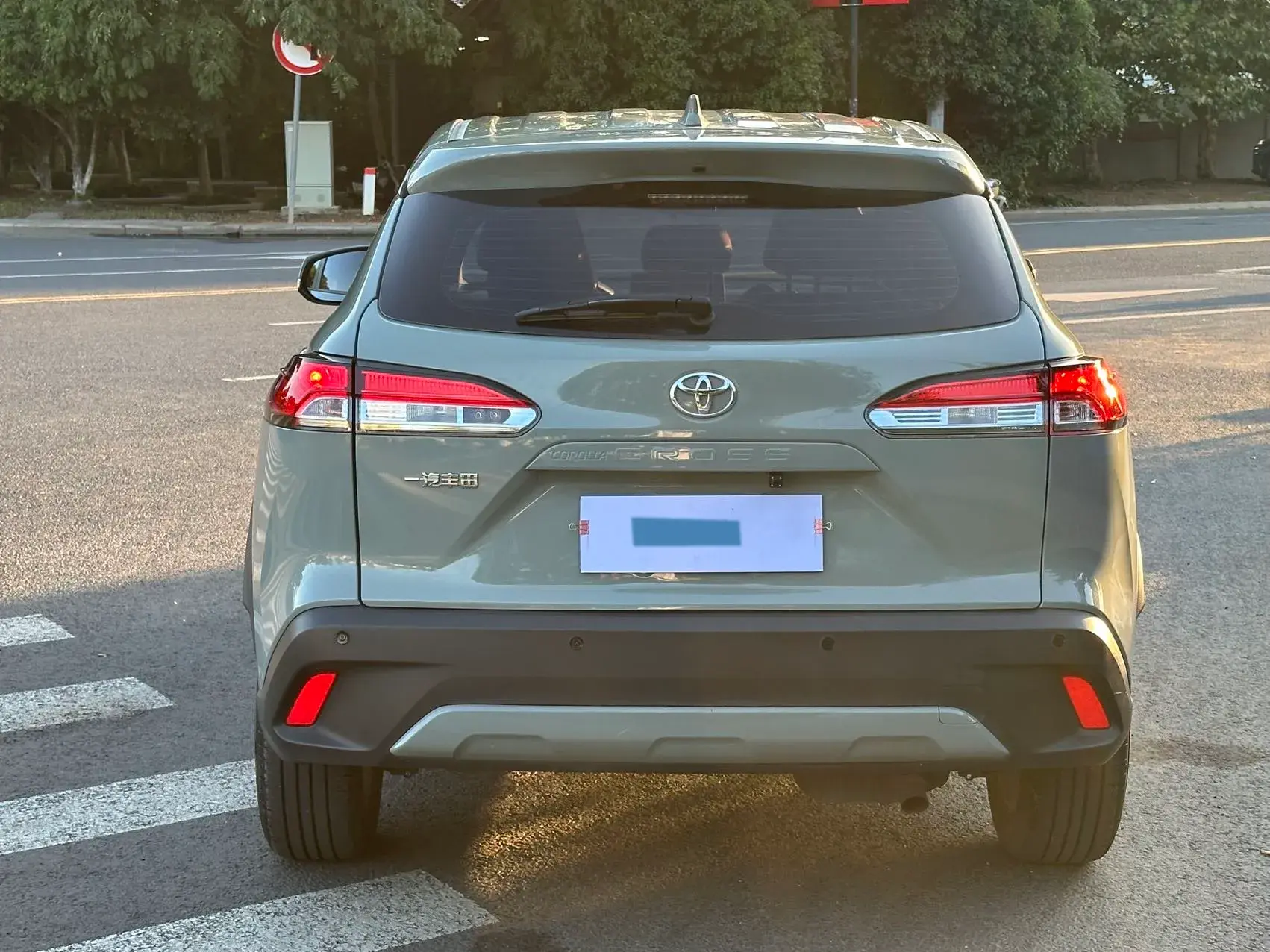 2022 TOYOTA COROLLA thumbnail 4