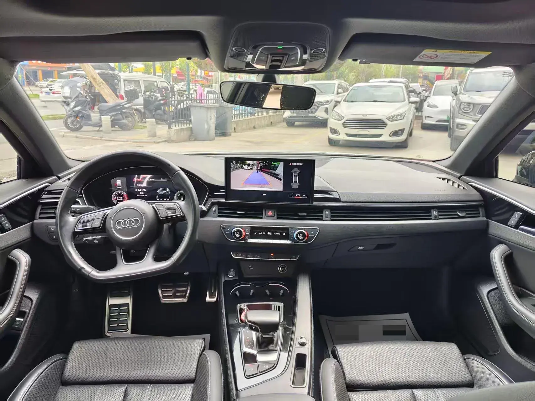 2023 AUDI A4L thumbnail 2