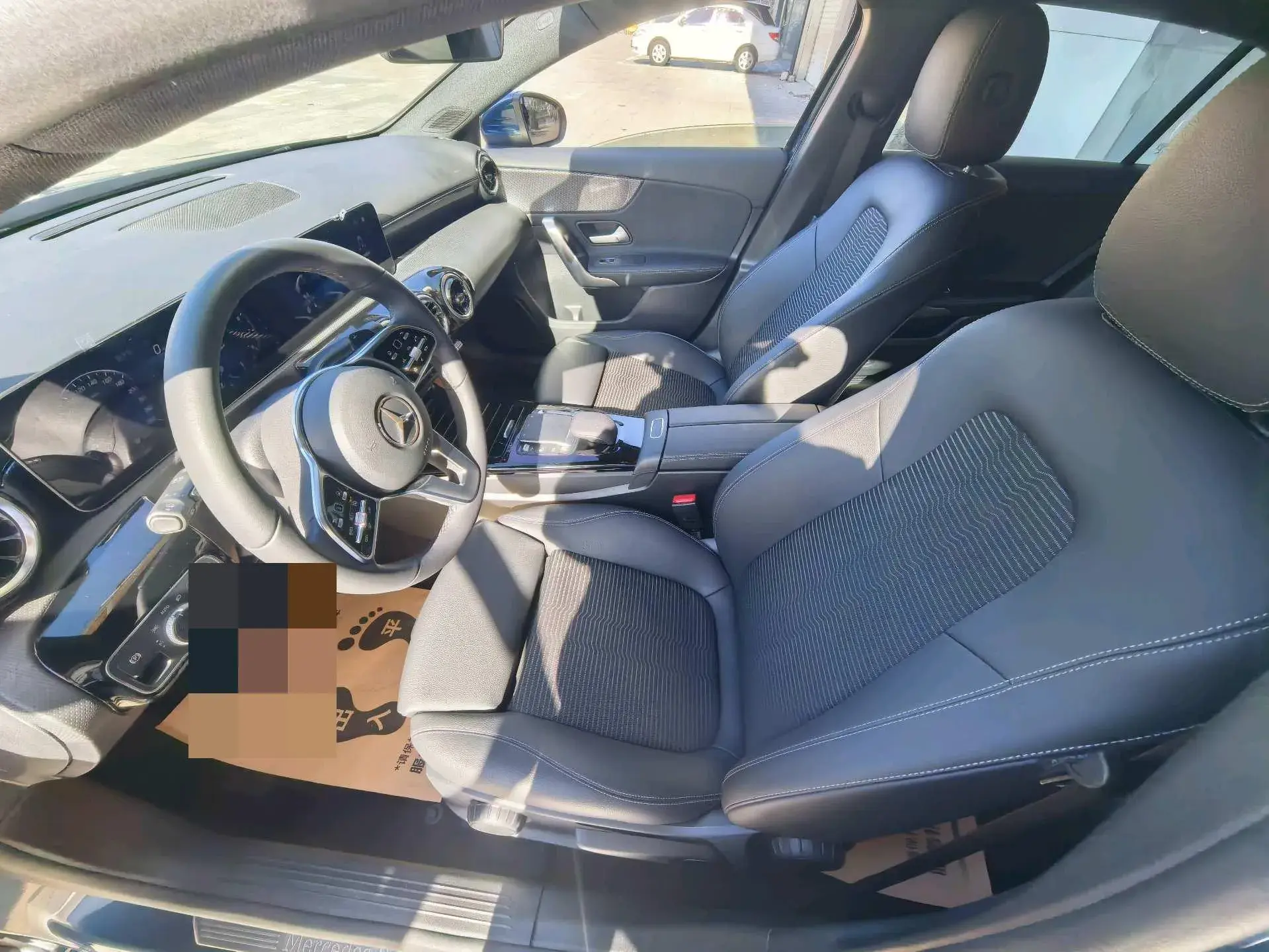 2019 MERCEDES-BENZ A thumbnail 3