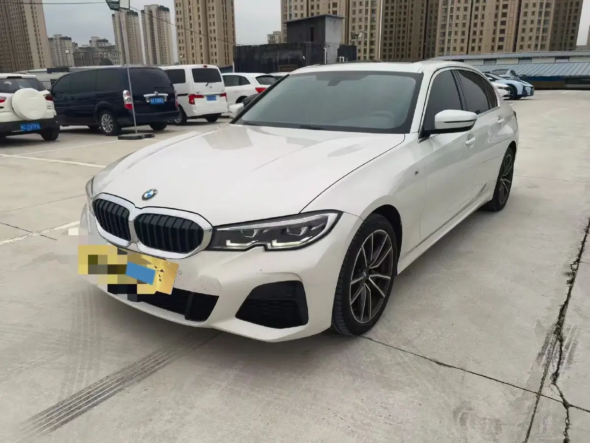 2021 BMW 3 Series 2.0T 156HP L4 8AT