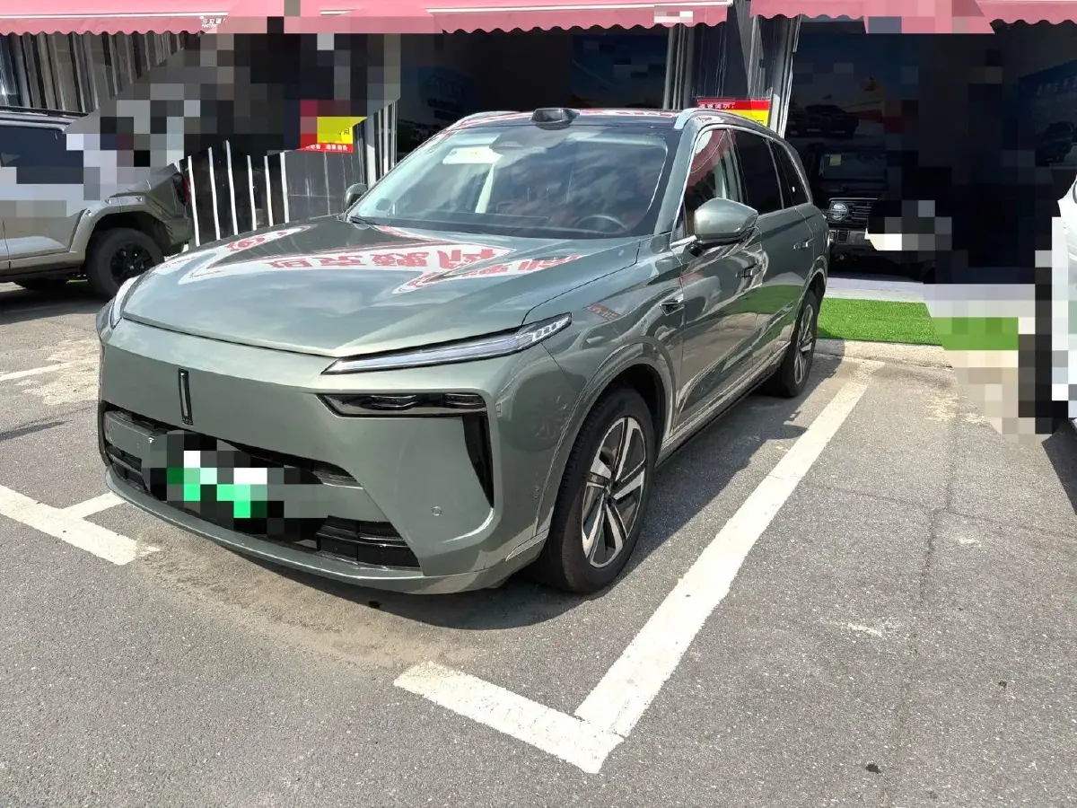 2025 WEY BlueMountain 1.5T 170HP L4 4DHT PHEV 52.3KWH