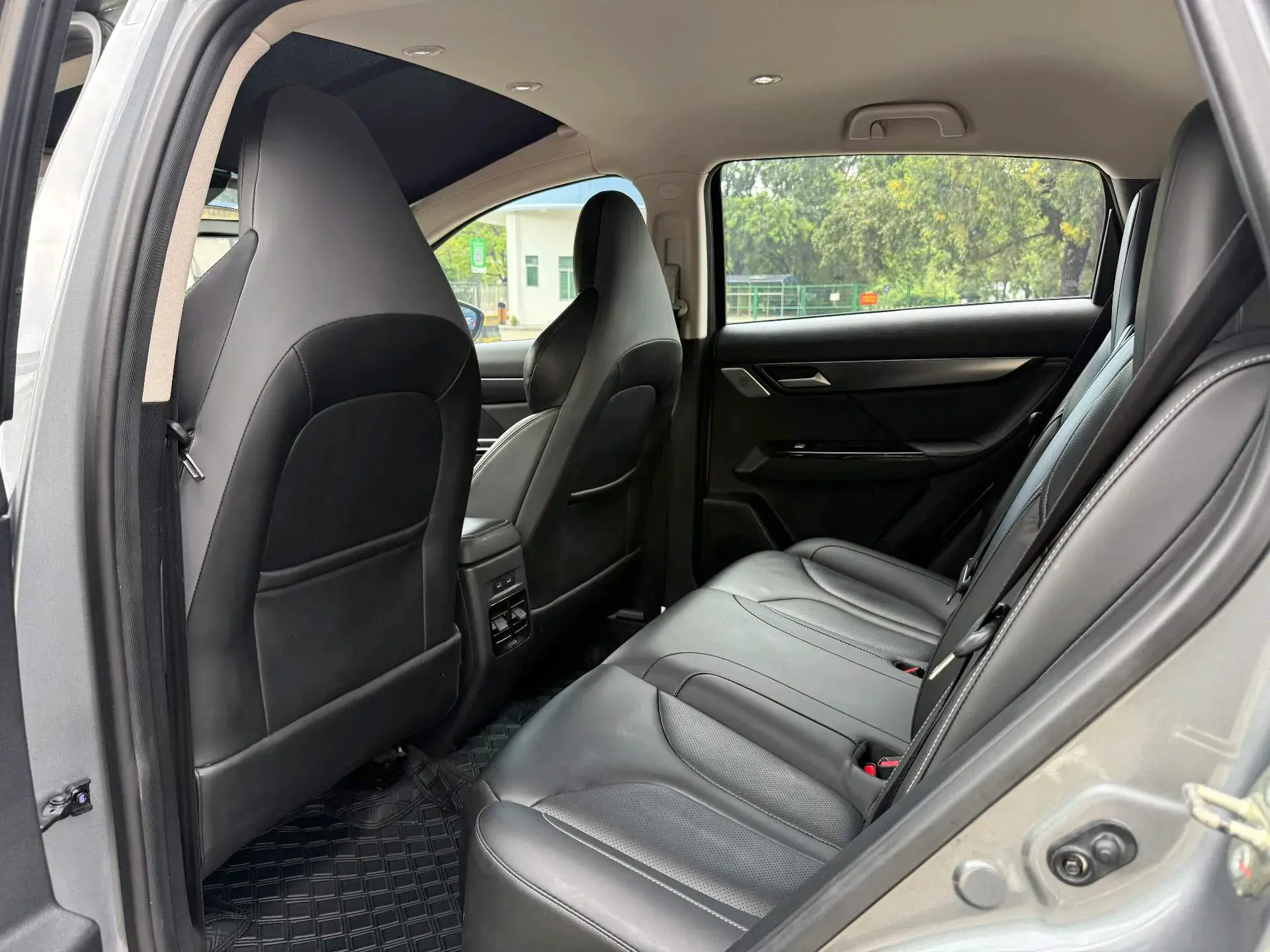 2021 XPENG G3 thumbnail 4