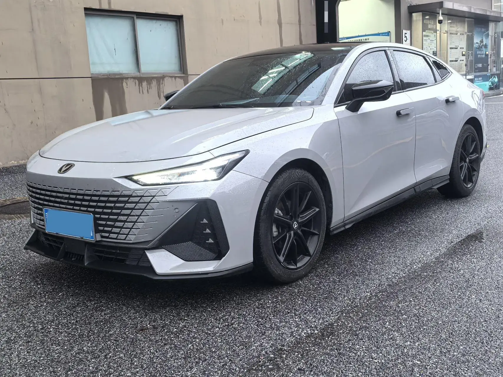 2022 CHANGAN UNI-V view 1