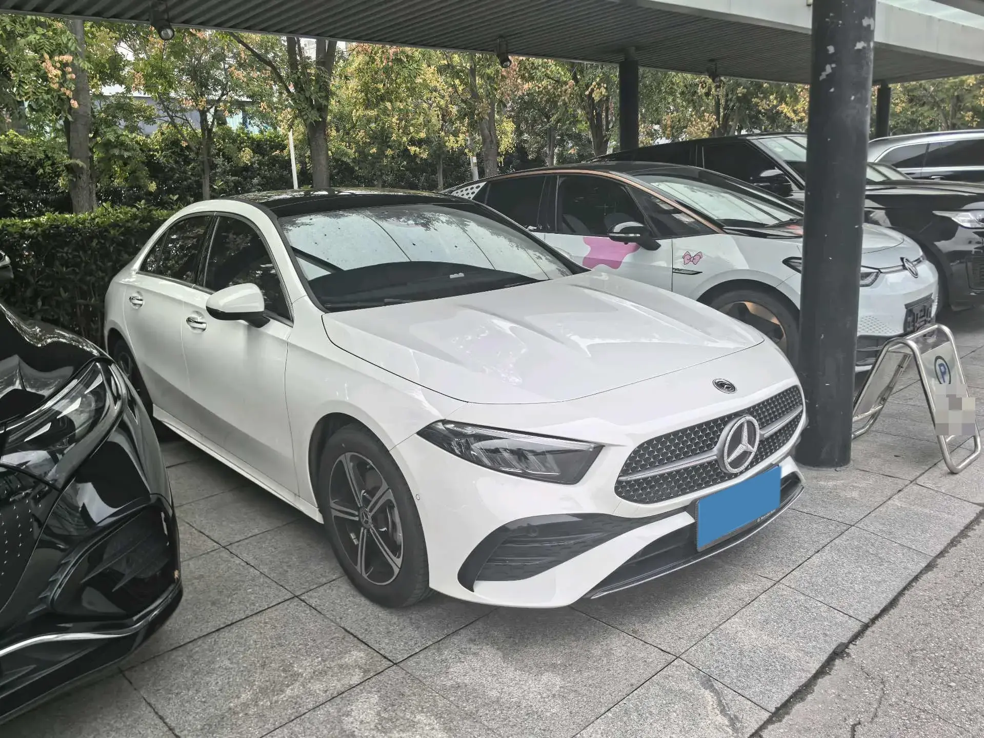 2023 MERCEDES-BENZ A thumbnail 3