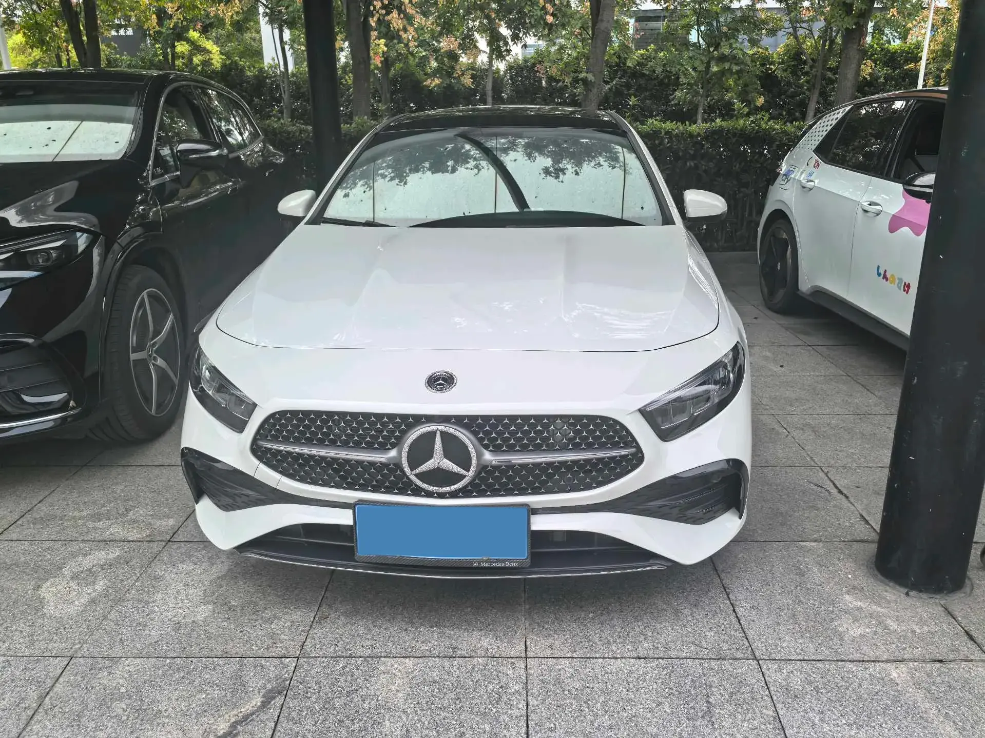 2023 MERCEDES-BENZ A thumbnail 2