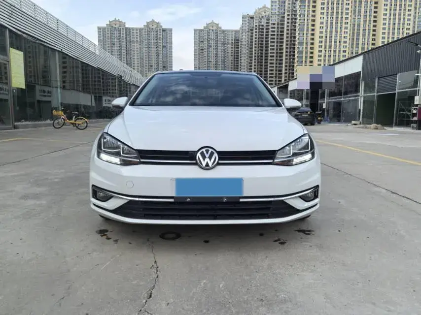 2020 VOLKSWAGEN GOLF thumbnail 2