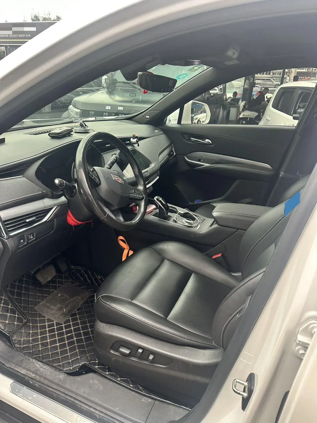 2020 CADILLAC XT4 thumbnail 3