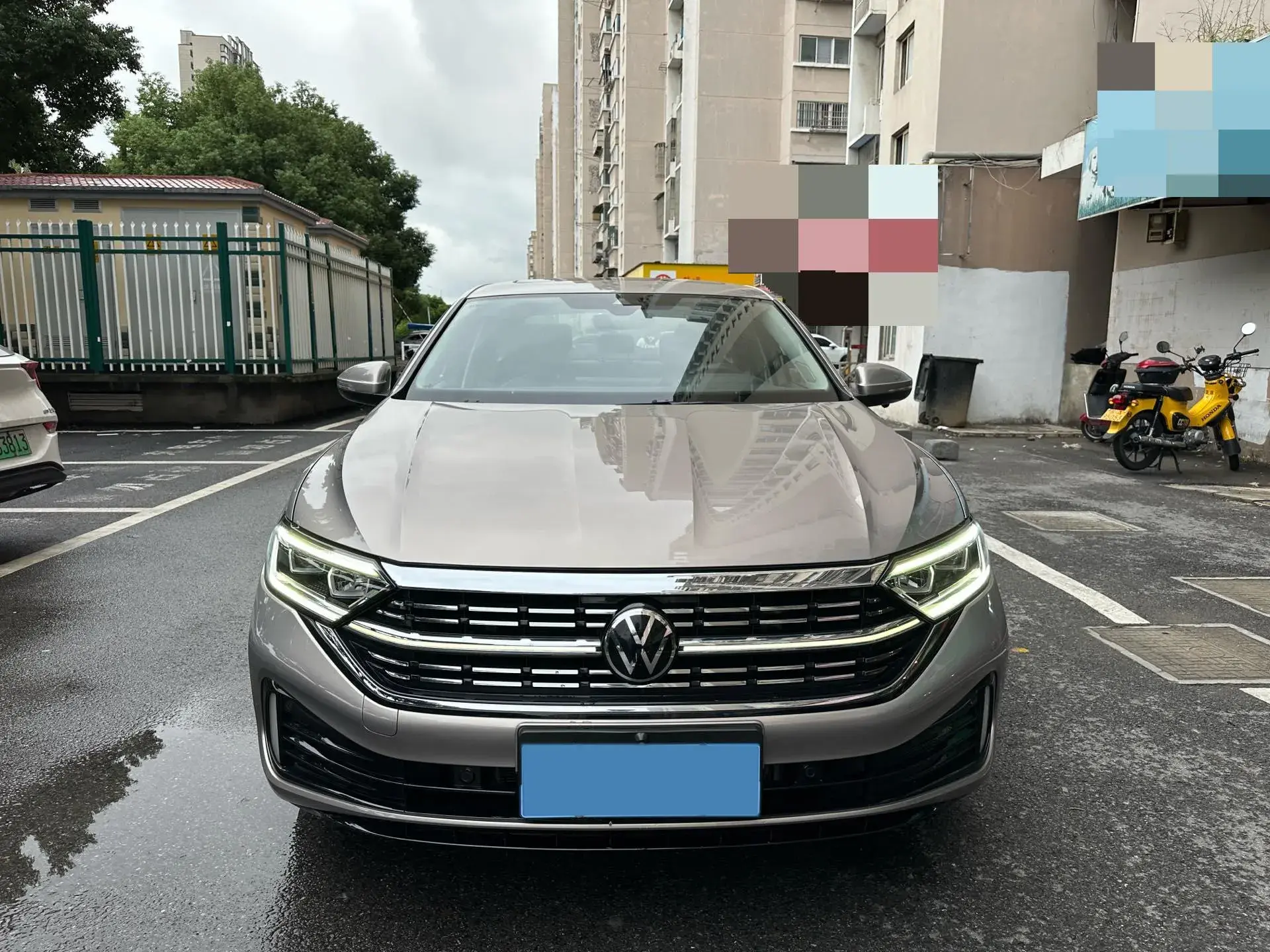 2023 VOLKSWAGEN SAGITAR thumbnail 2