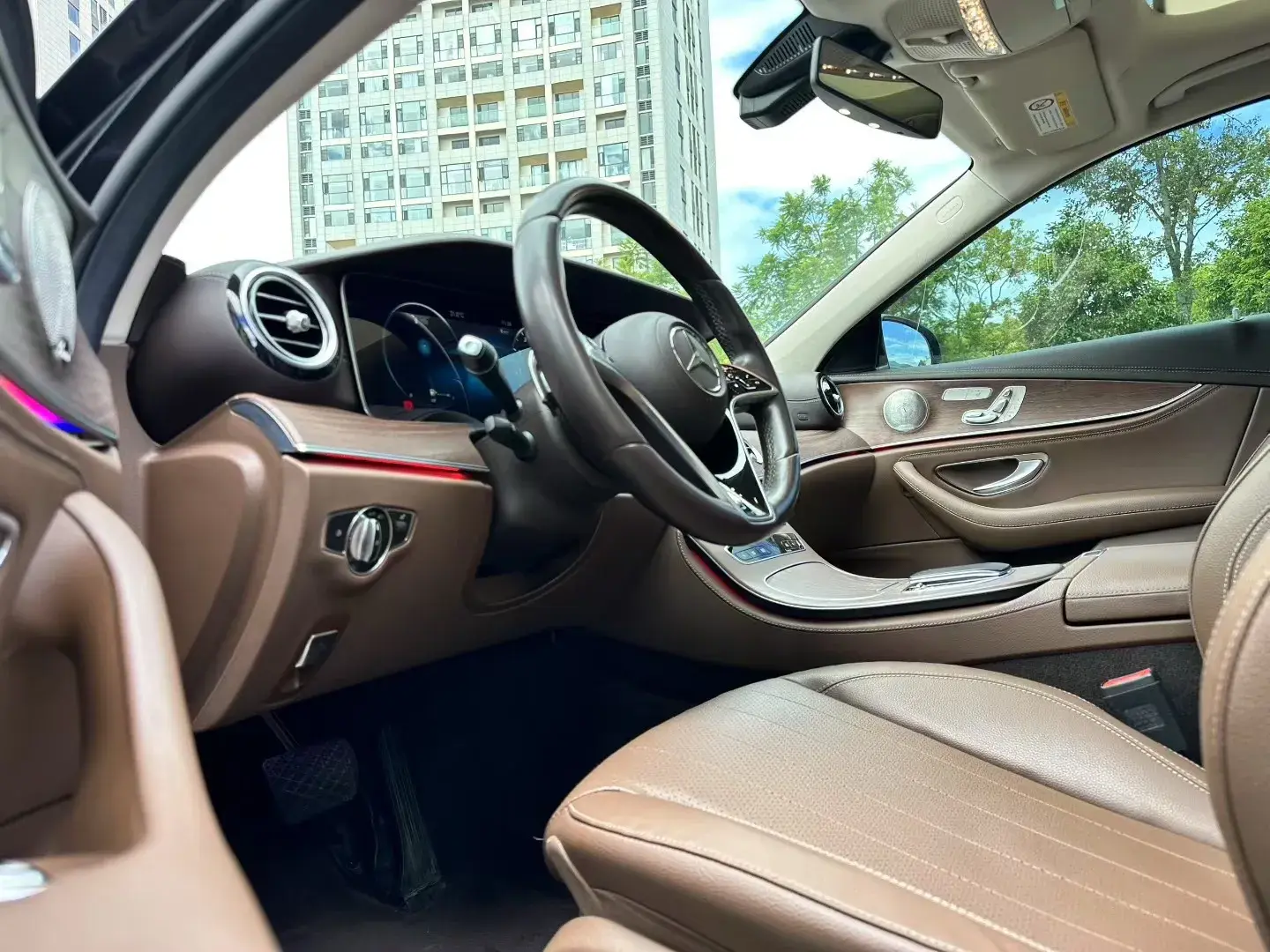 2023 MERCEDES-BENZ E thumbnail 4