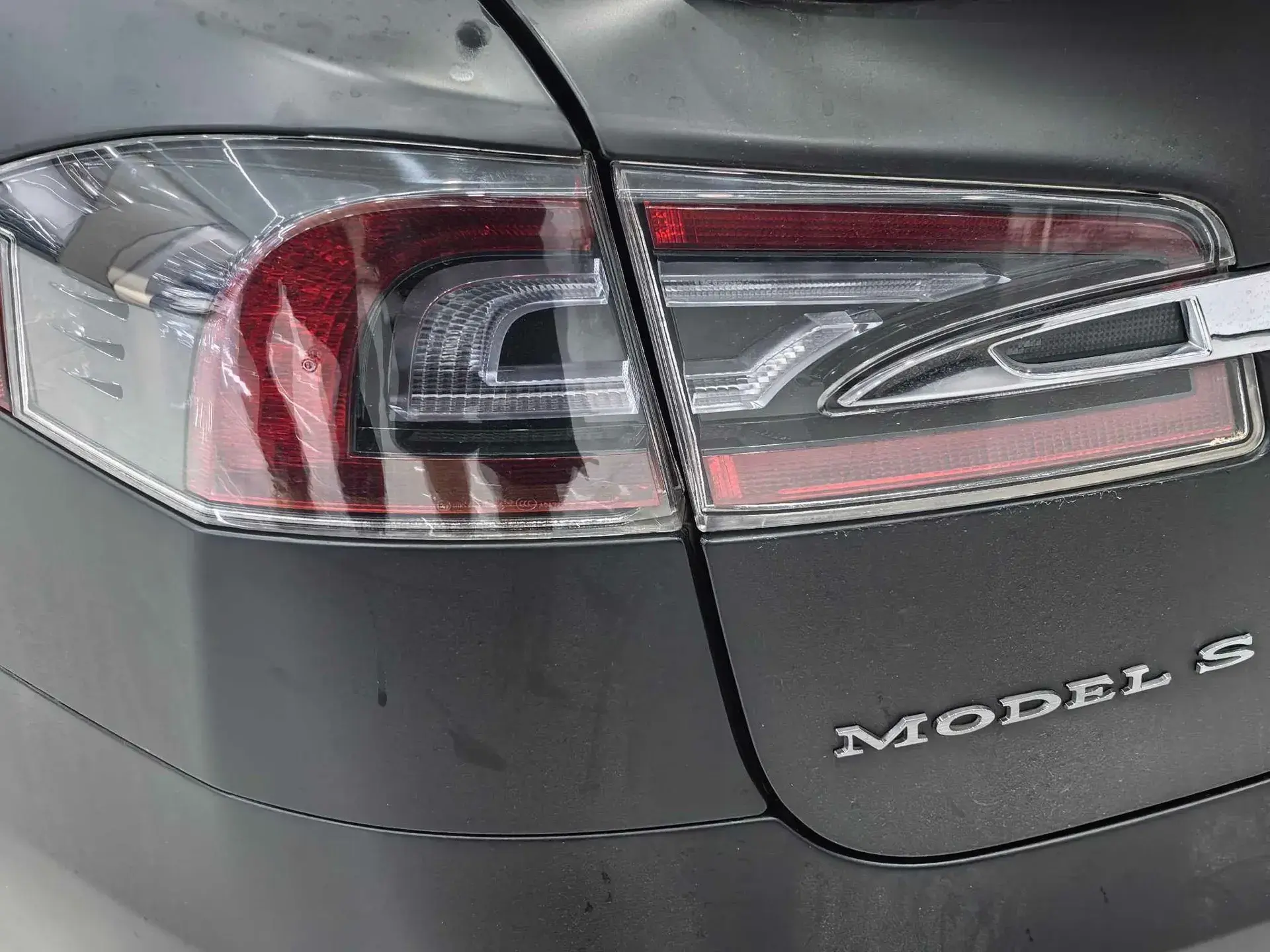 2017 TESLA MODEL thumbnail 4