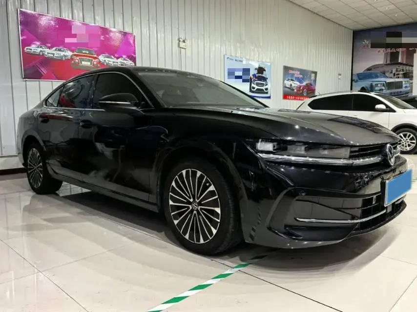 2024 VOLKSWAGEN MAGOTAN thumbnail 4