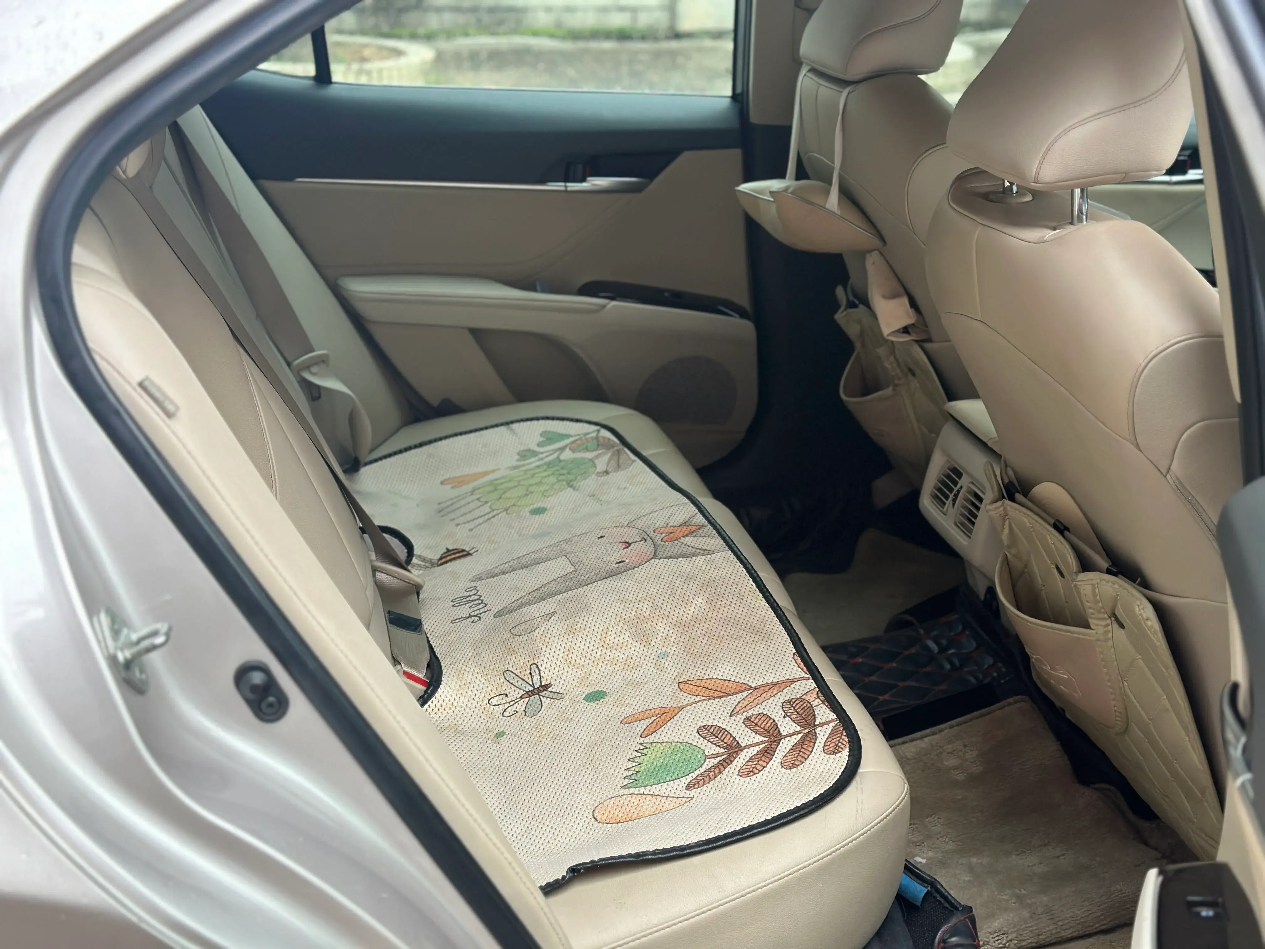 2019 TOYOTA CAMRY thumbnail 4