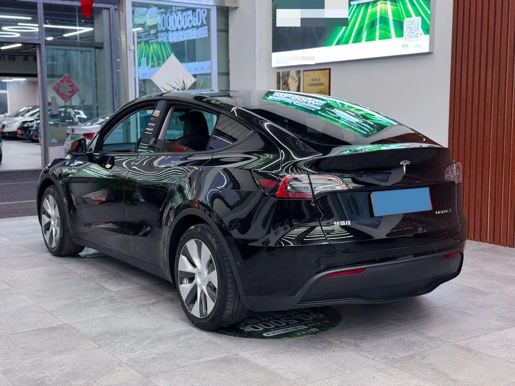 2022 TESLA MODEL thumbnail 4