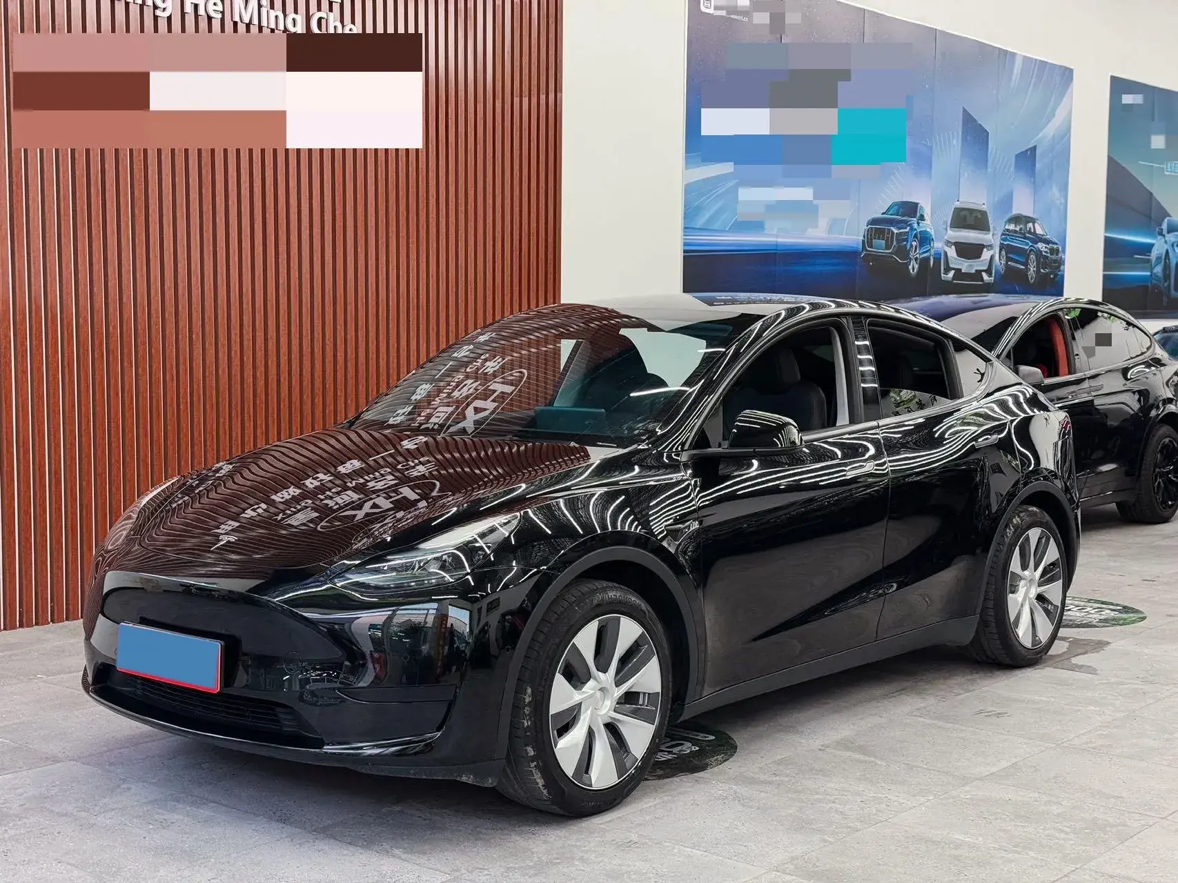 2022 TESLA MODEL view 1