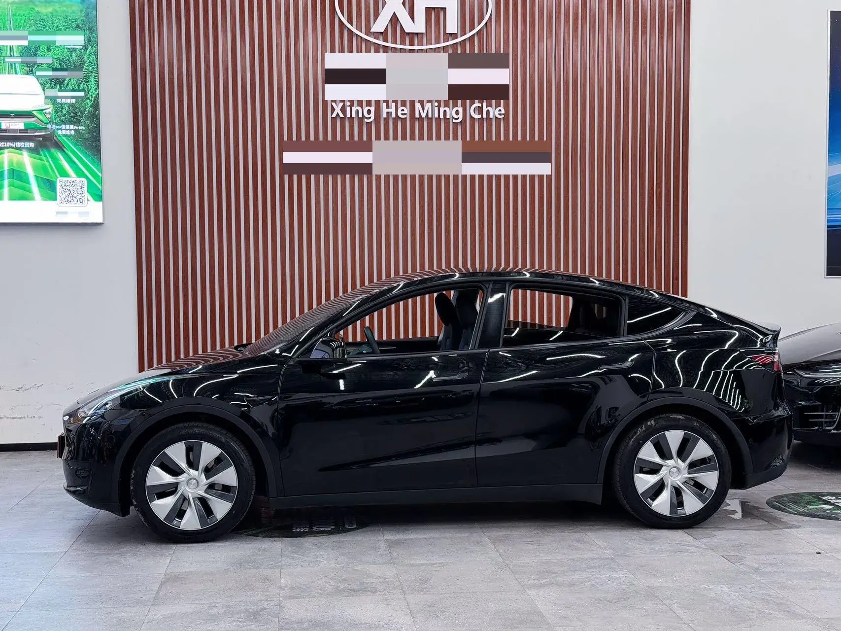 2022 TESLA MODEL thumbnail 3