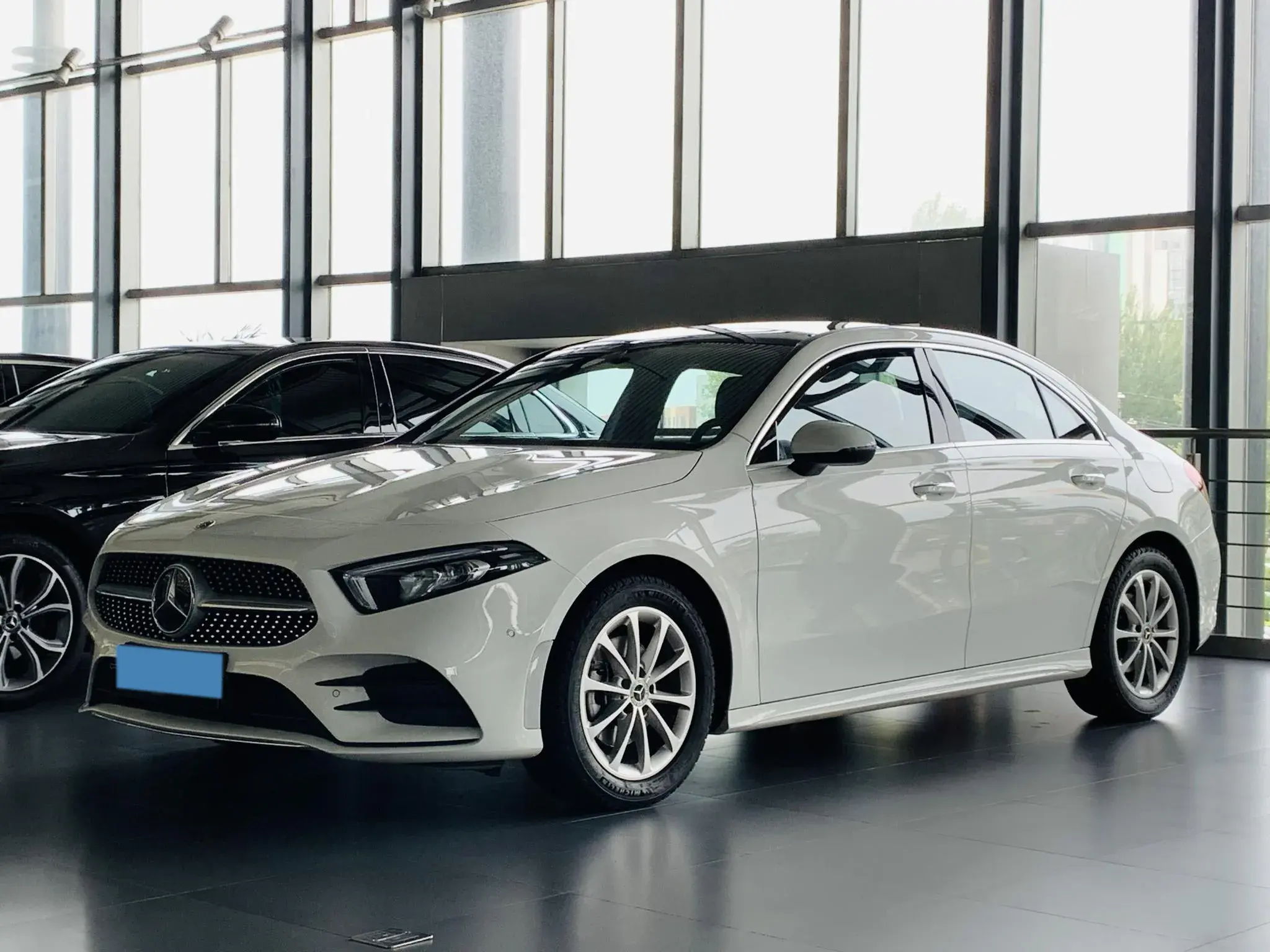 2021 MERCEDES-BENZ A view 1