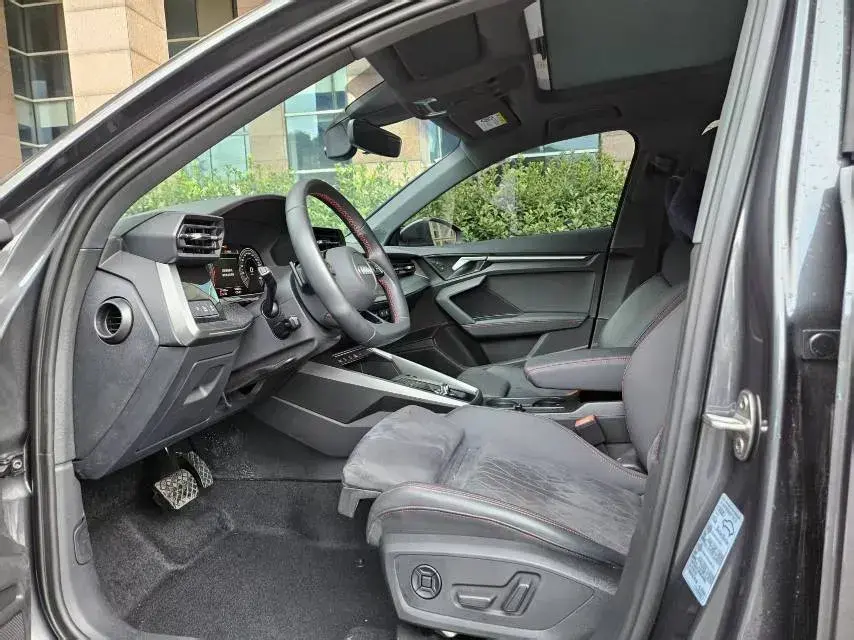 2023 AUDI A3 thumbnail 2