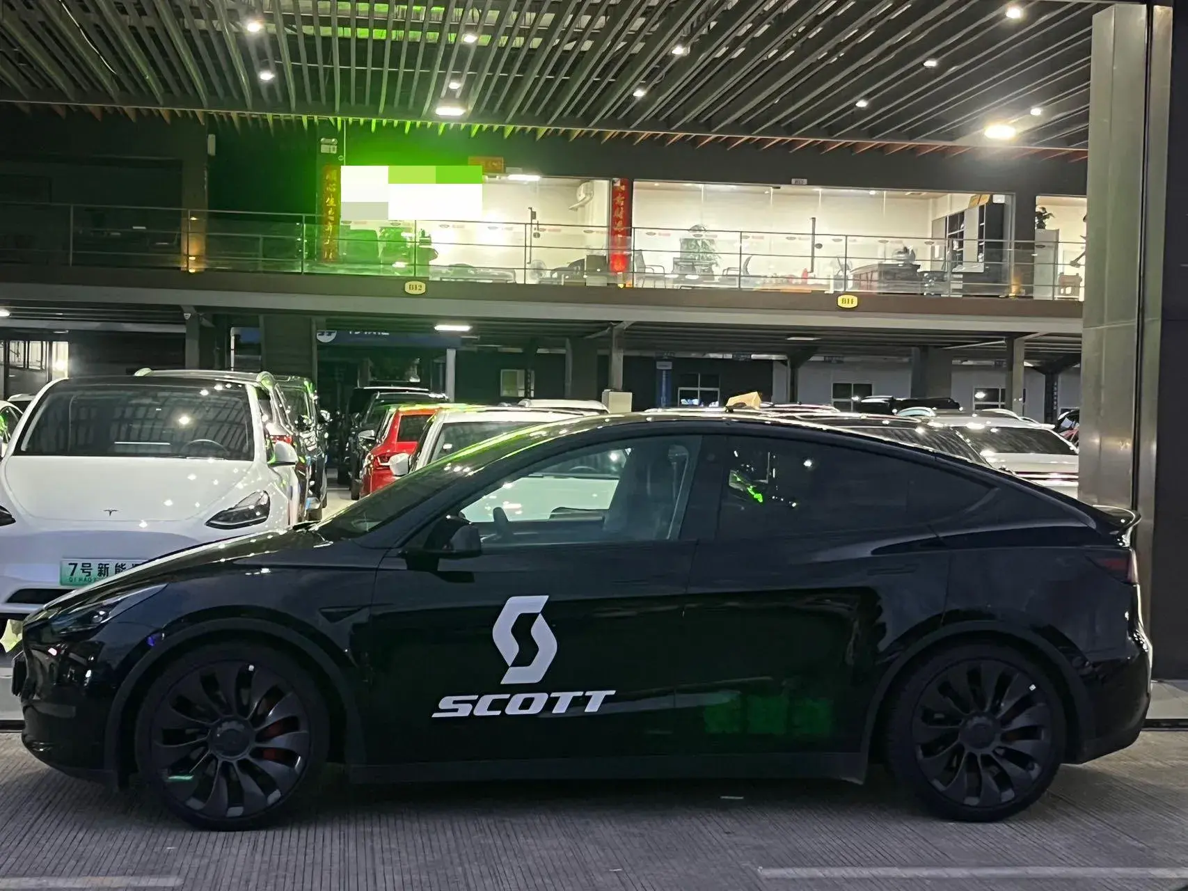 2022 TESLA MODEL thumbnail 2