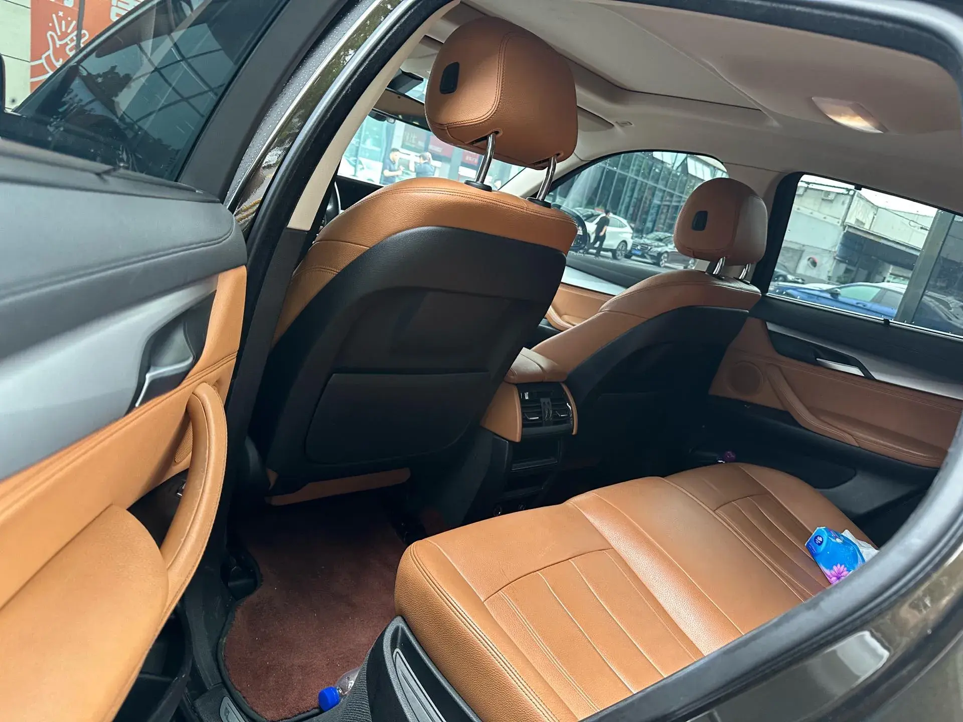 2015 BMW X6 thumbnail 3