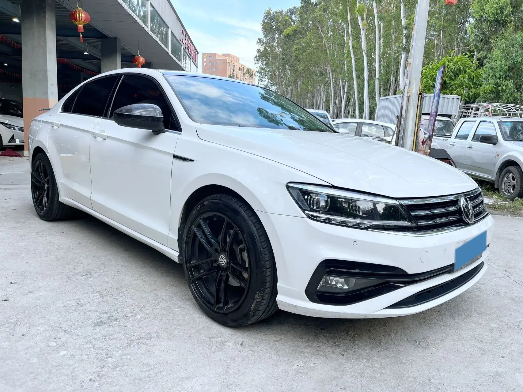 2019 VOLKSWAGEN LAMANDO thumbnail 3