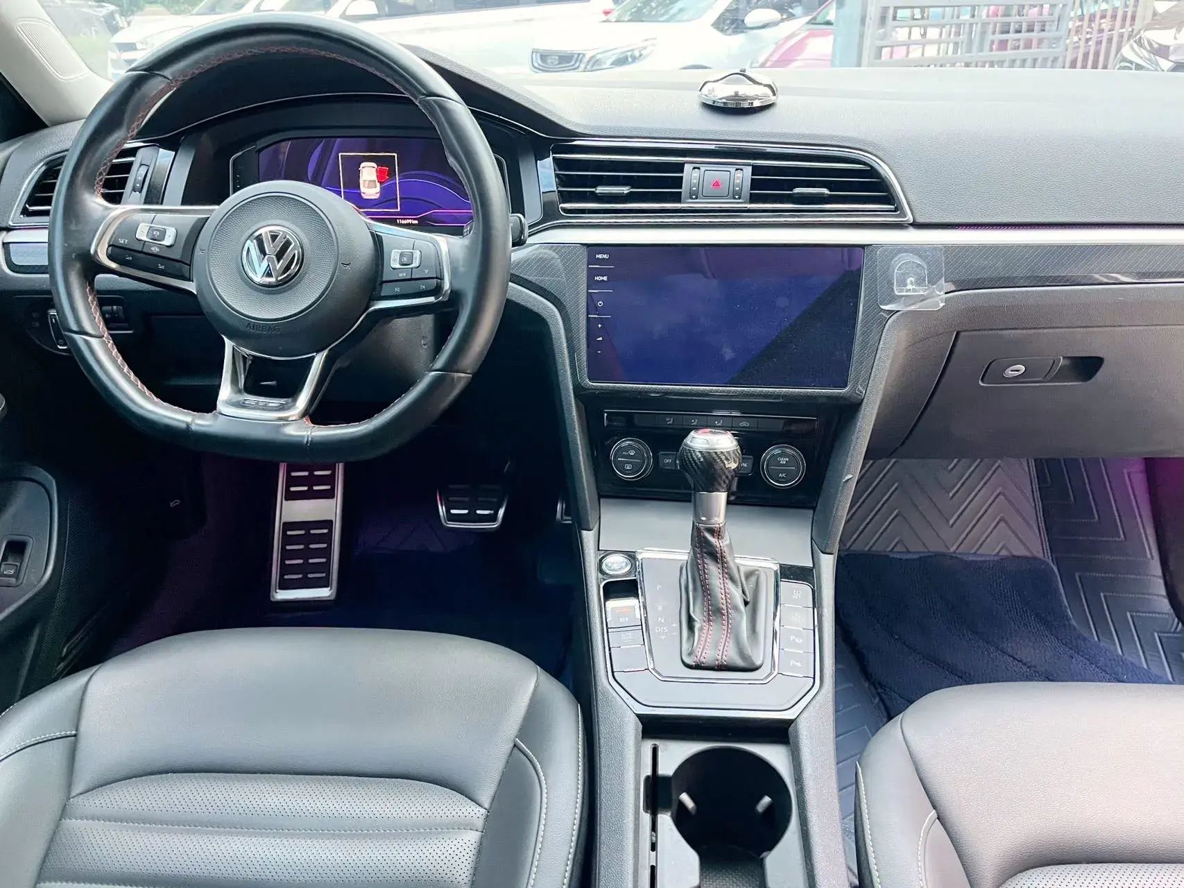 2019 VOLKSWAGEN LAMANDO thumbnail 4