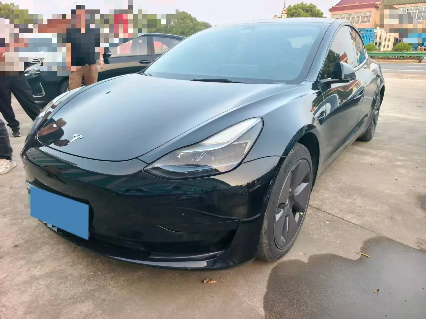 2022 TESLA MODEL view 1