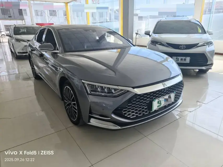 2020 BYD HAN thumbnail 3