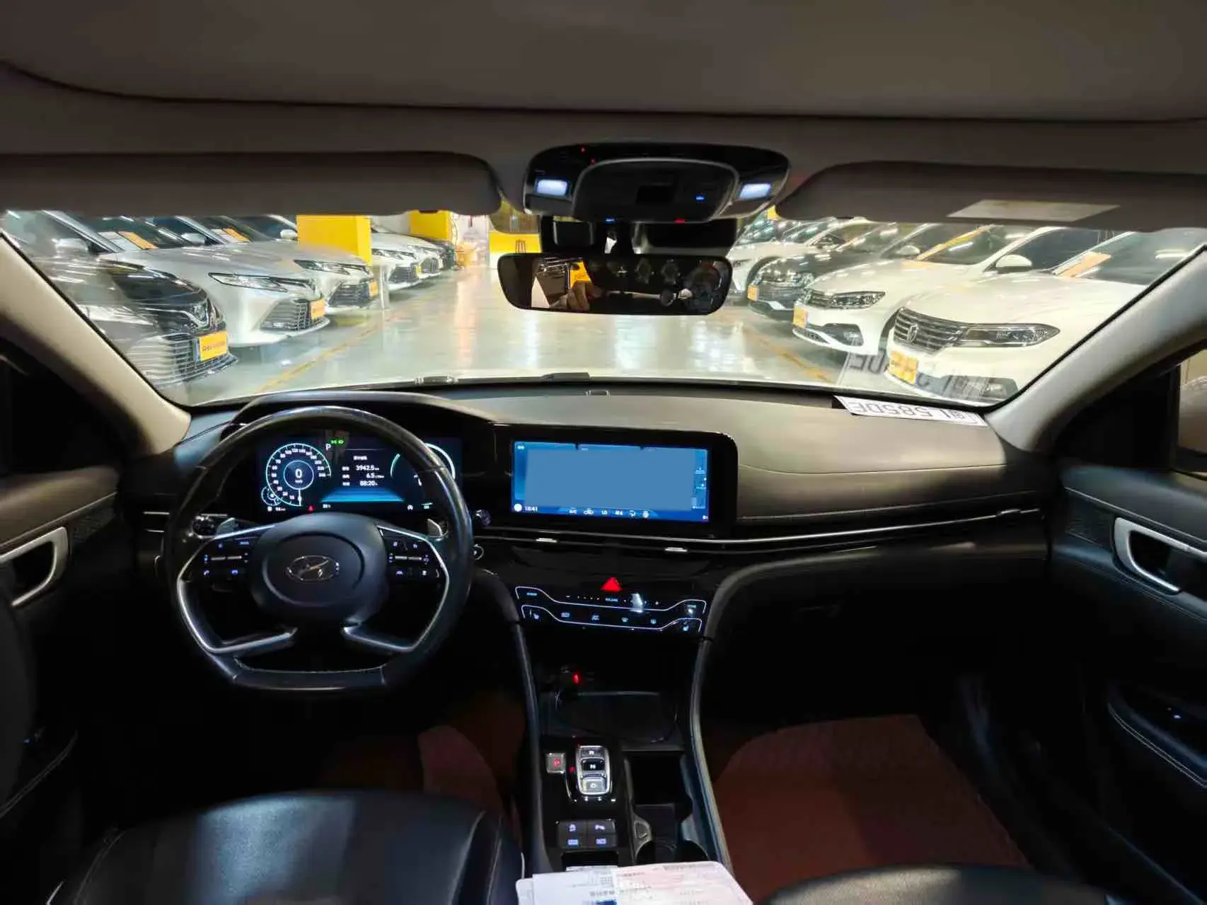 2021 HYUNDAI MISTRA thumbnail 4