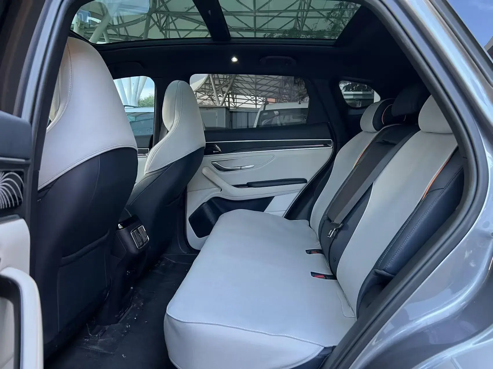 2021 BYD SONG thumbnail 4