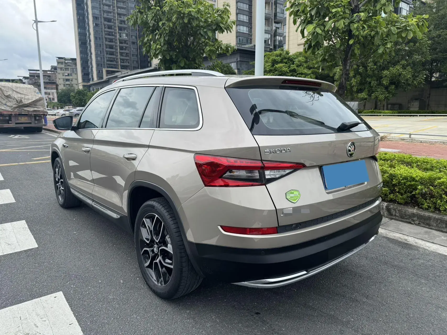 2018 SKODA KODIAK thumbnail 4