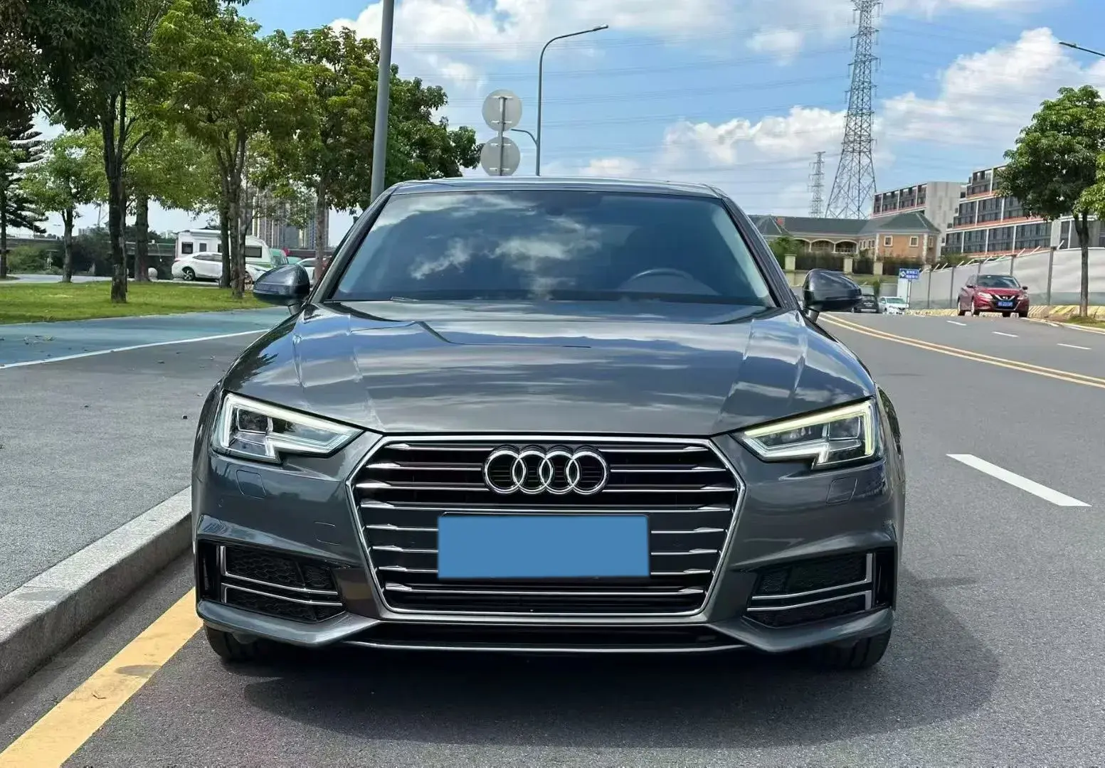 2019 AUDI A4L thumbnail 2