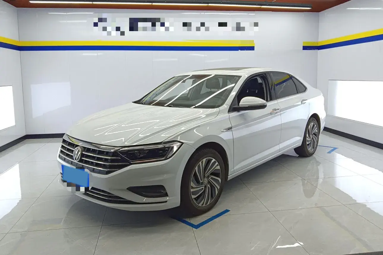 2021 VOLKSWAGEN SAGITAR view 1