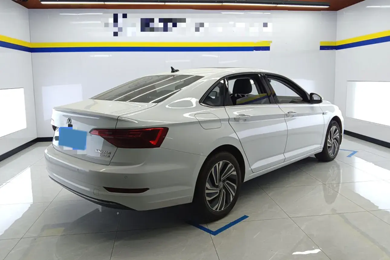 2021 VOLKSWAGEN SAGITAR thumbnail 2