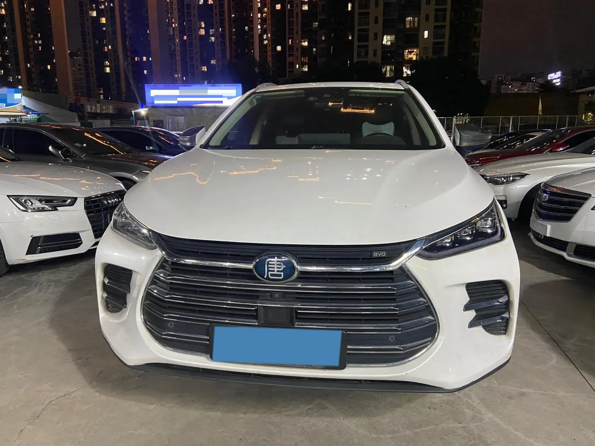 2020 BYD TANG thumbnail 2