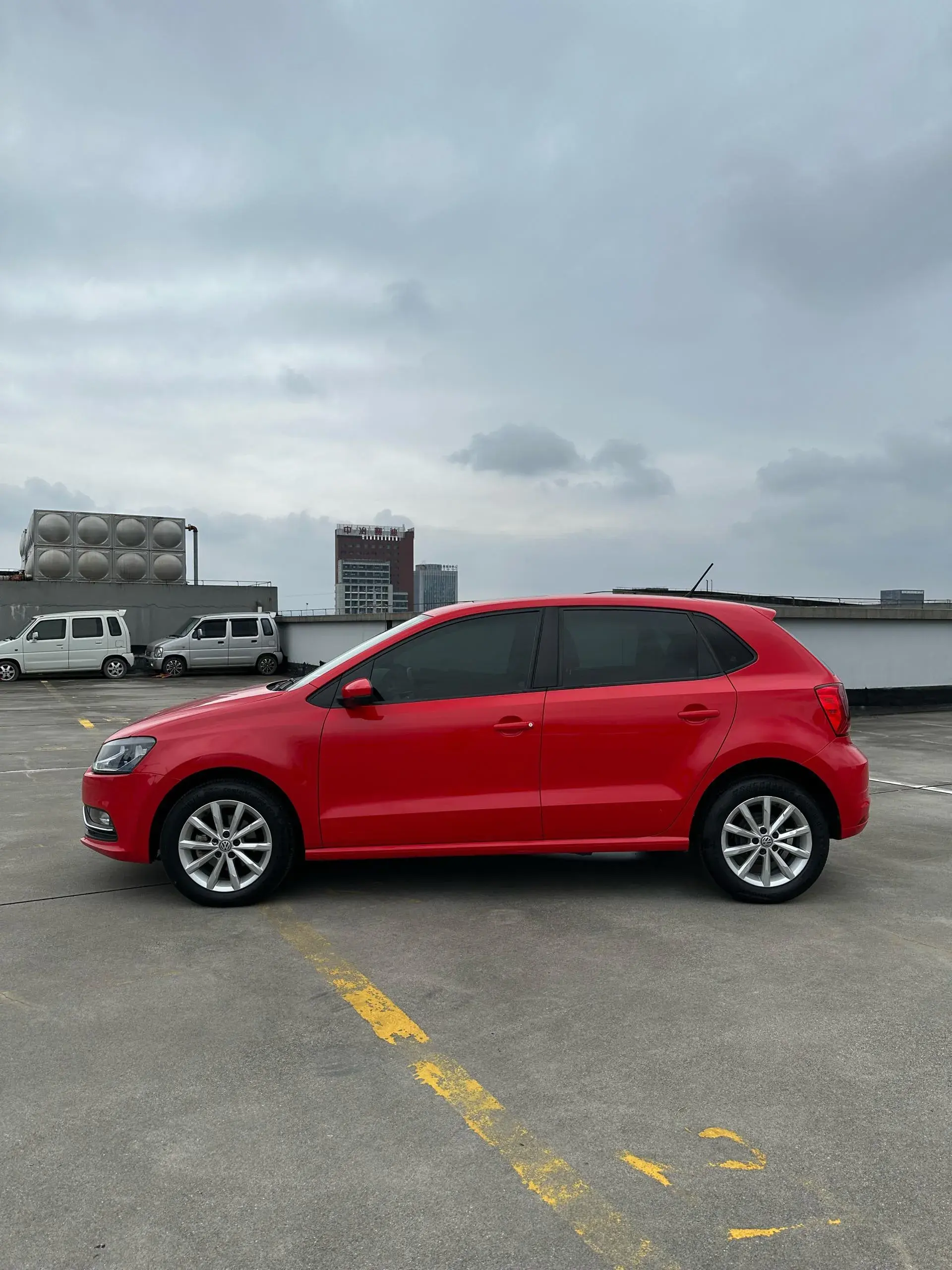 2018 VOLKSWAGEN POLO thumbnail 3