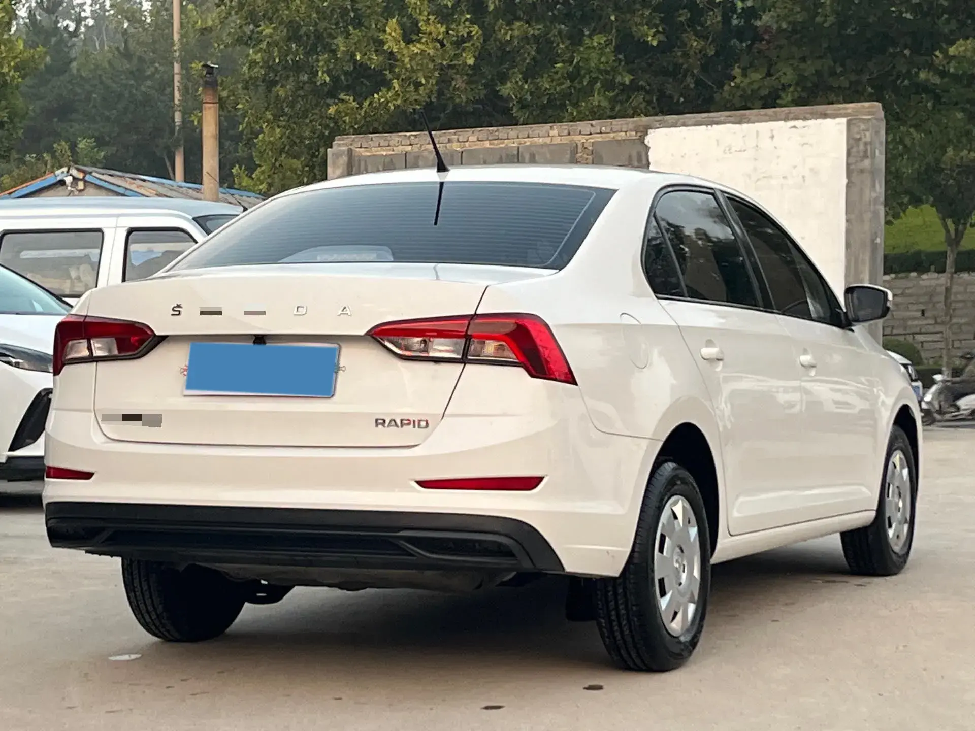 2020 SKODA RAPID thumbnail 4