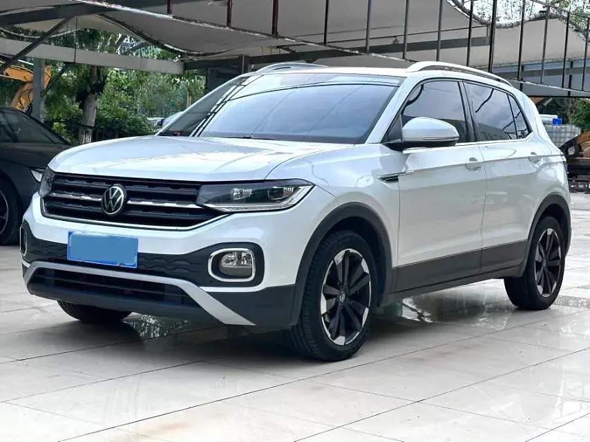 2020 VOLKSWAGEN TACQUA view 1