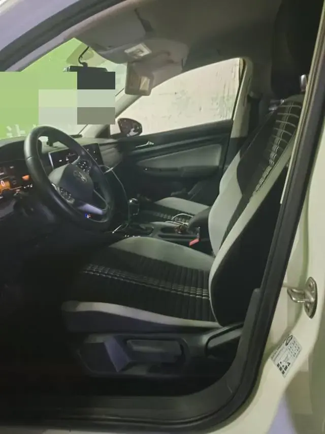 2023 VOLKSWAGEN BORA thumbnail 2