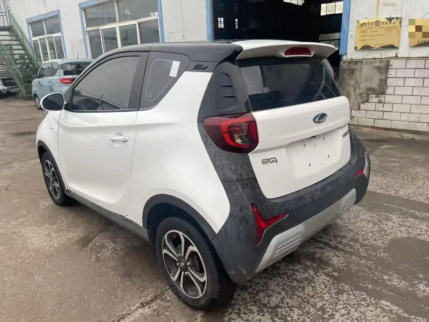 2021 CHERY LITTLE thumbnail 4